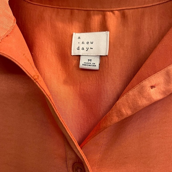 Two piece satin short set coral large lounge set leisure set - Picture 3 of 11